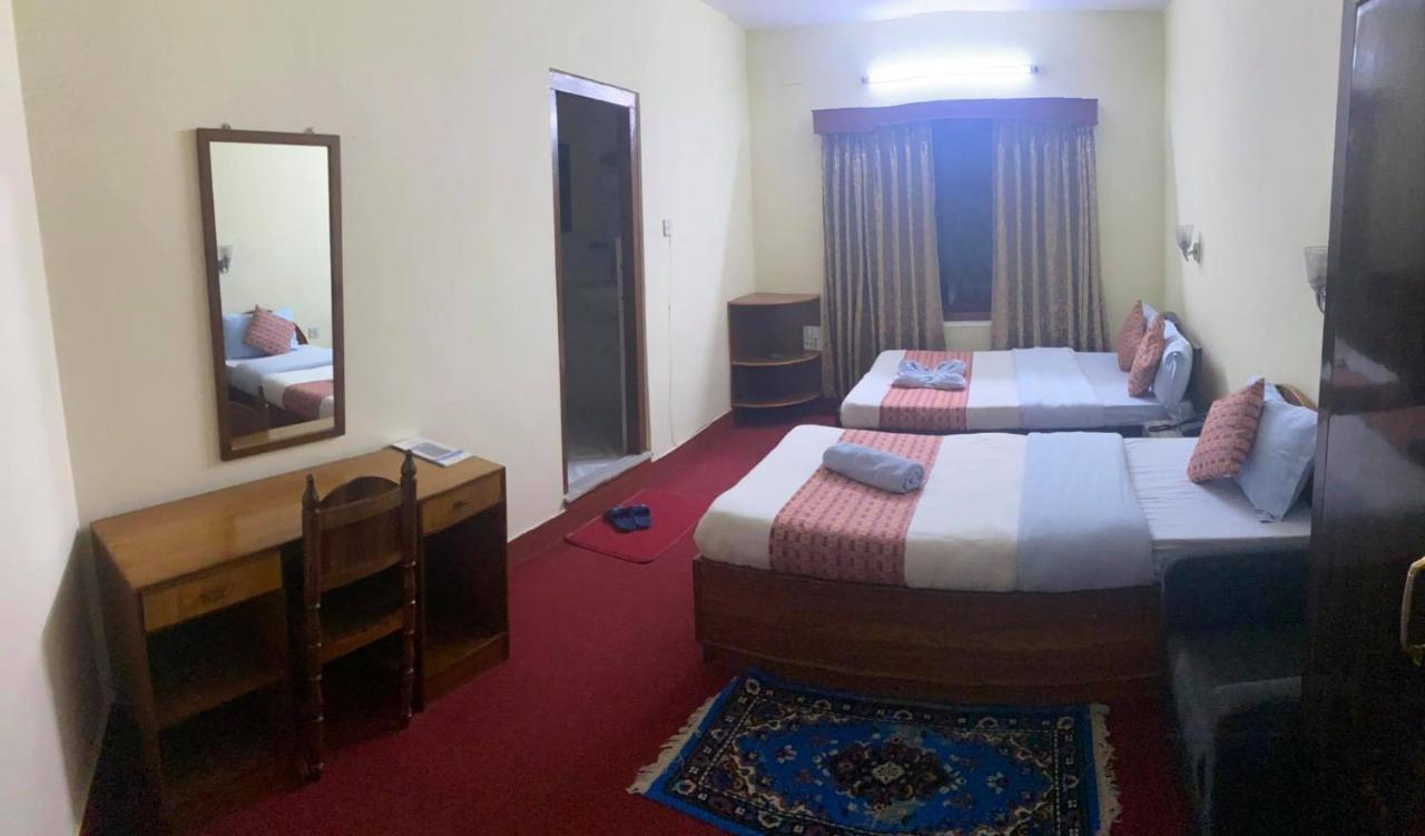 Hotel Blue Magnet بوكْرا المظهر الخارجي الصورة