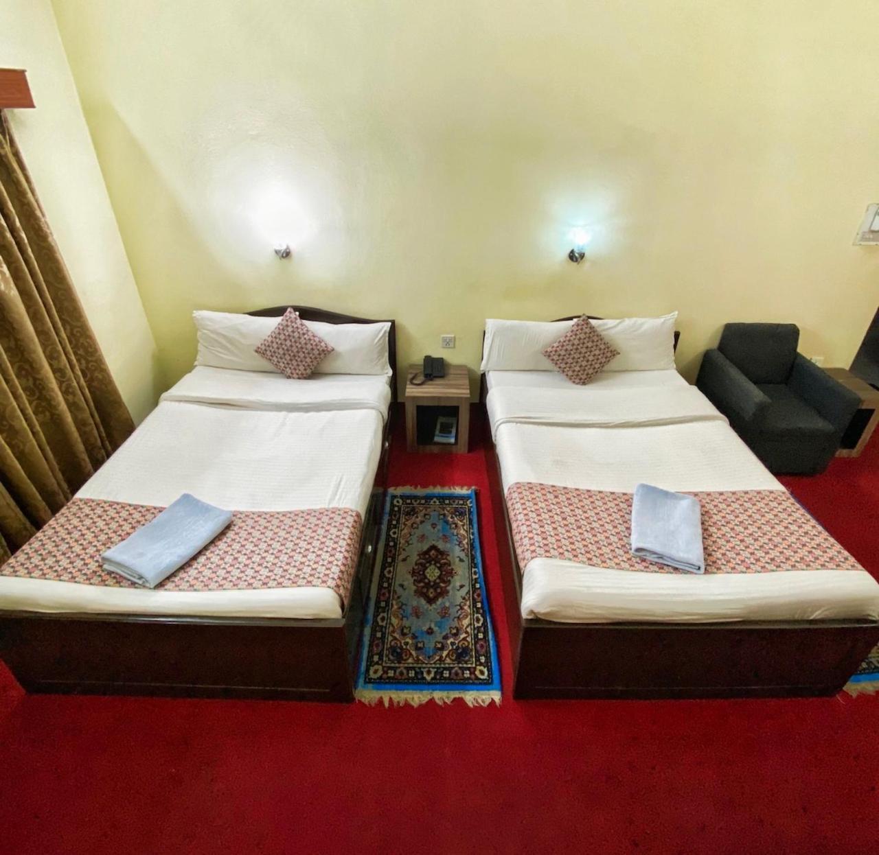 Hotel Blue Magnet بوكْرا المظهر الخارجي الصورة